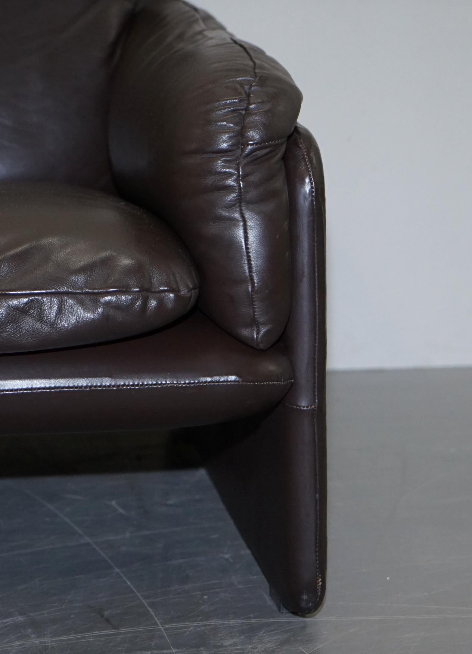 Two-seater Danish leather canapé Mid-Century Modern