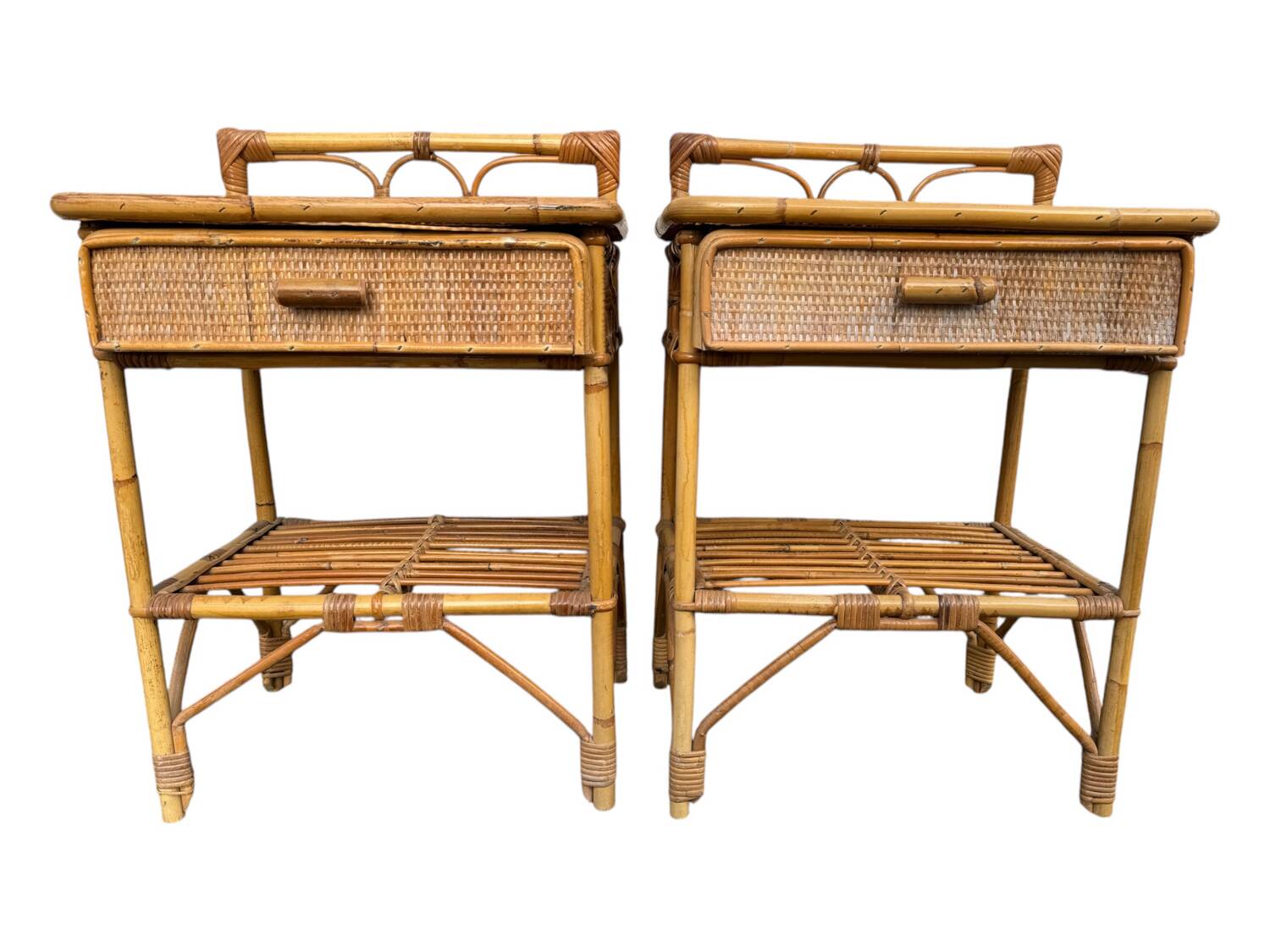 Paire de table de nuit en rotin Italie 70’s