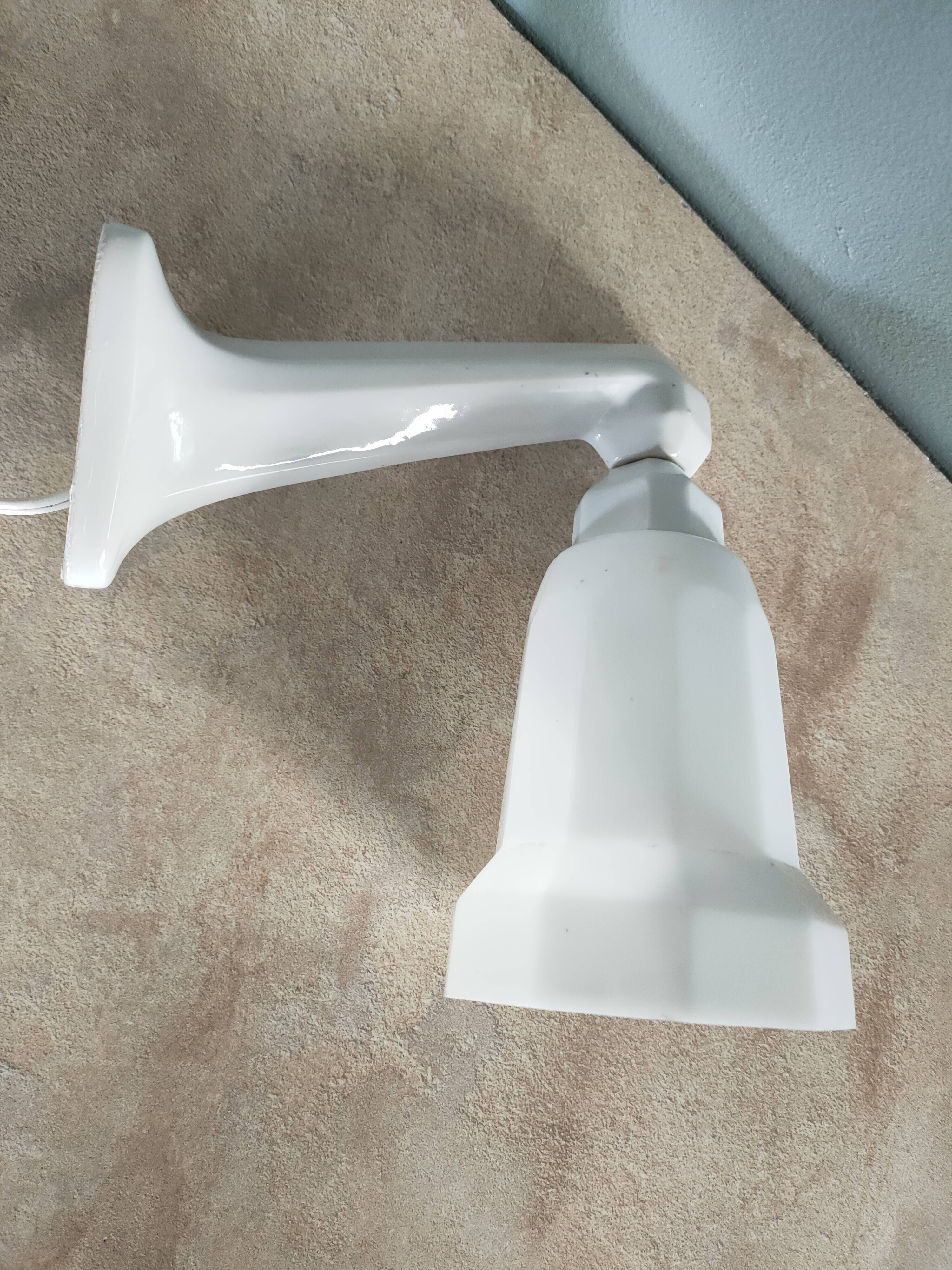 Art deco bathroom wall light