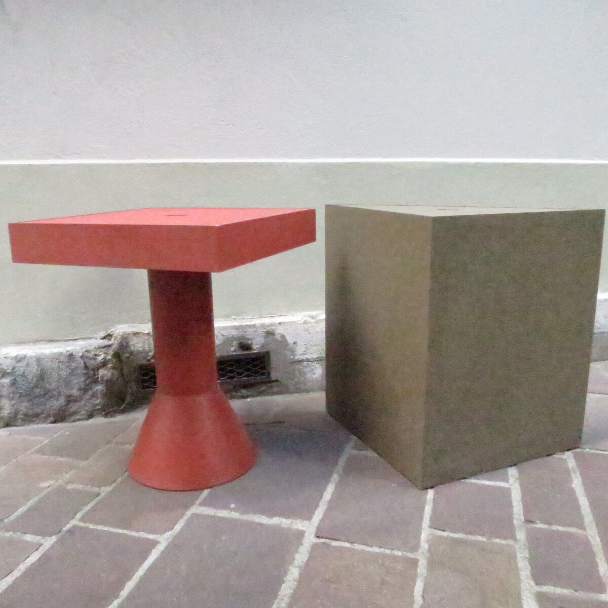 Red Table Massimo Morozzi Tangram 1983 Cassina