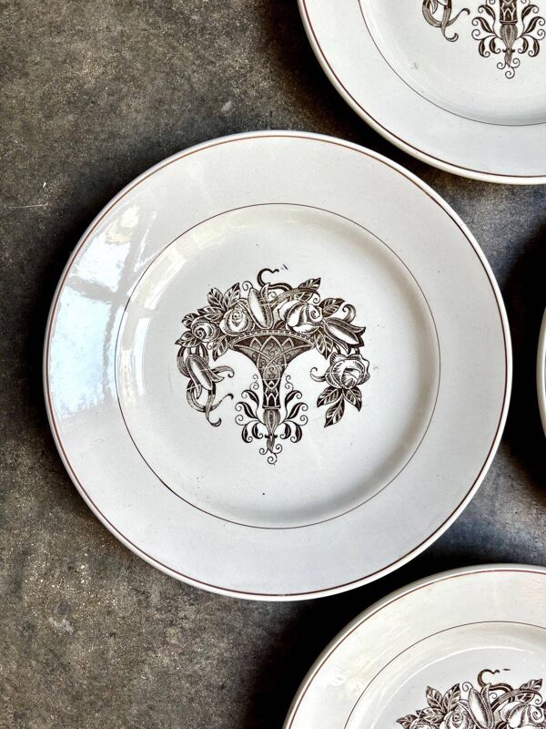 4 assiettes plates Longchamp en faïence marron, service ''Tarente