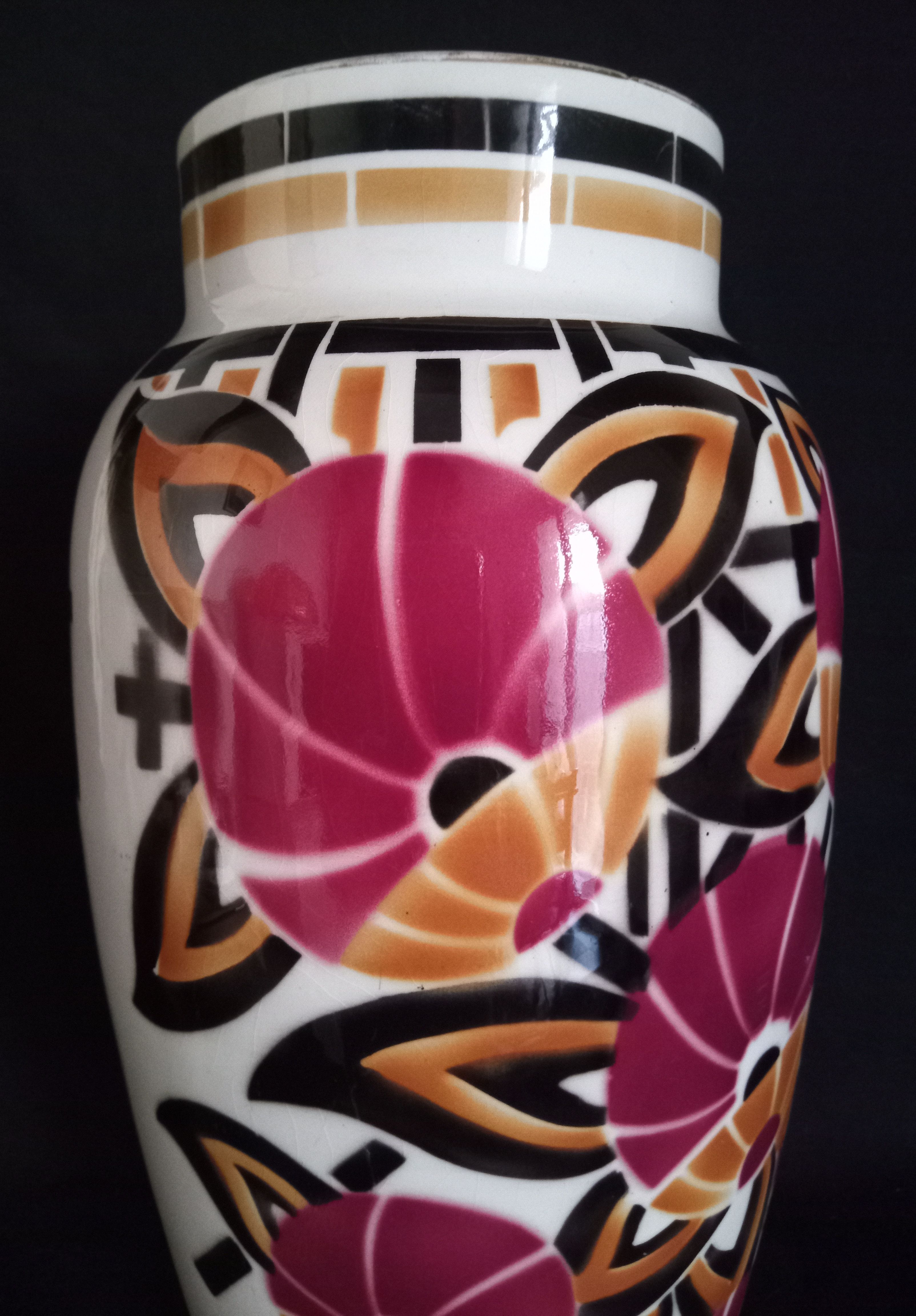 Keller & Guérin Luneville - Art Deco vase model "Pergola"