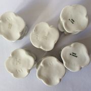 Lot de 6 bougeoirs rose en porcelaine blanche