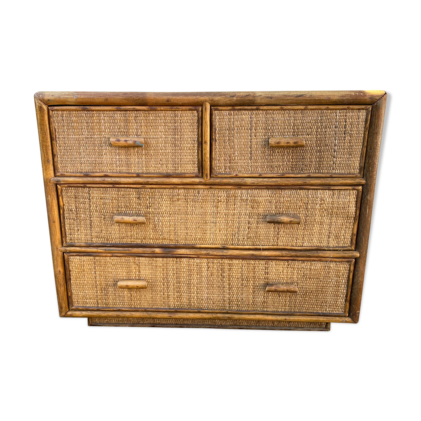 Commode en rotin vintage