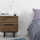 Paire de tables de nuit en bois