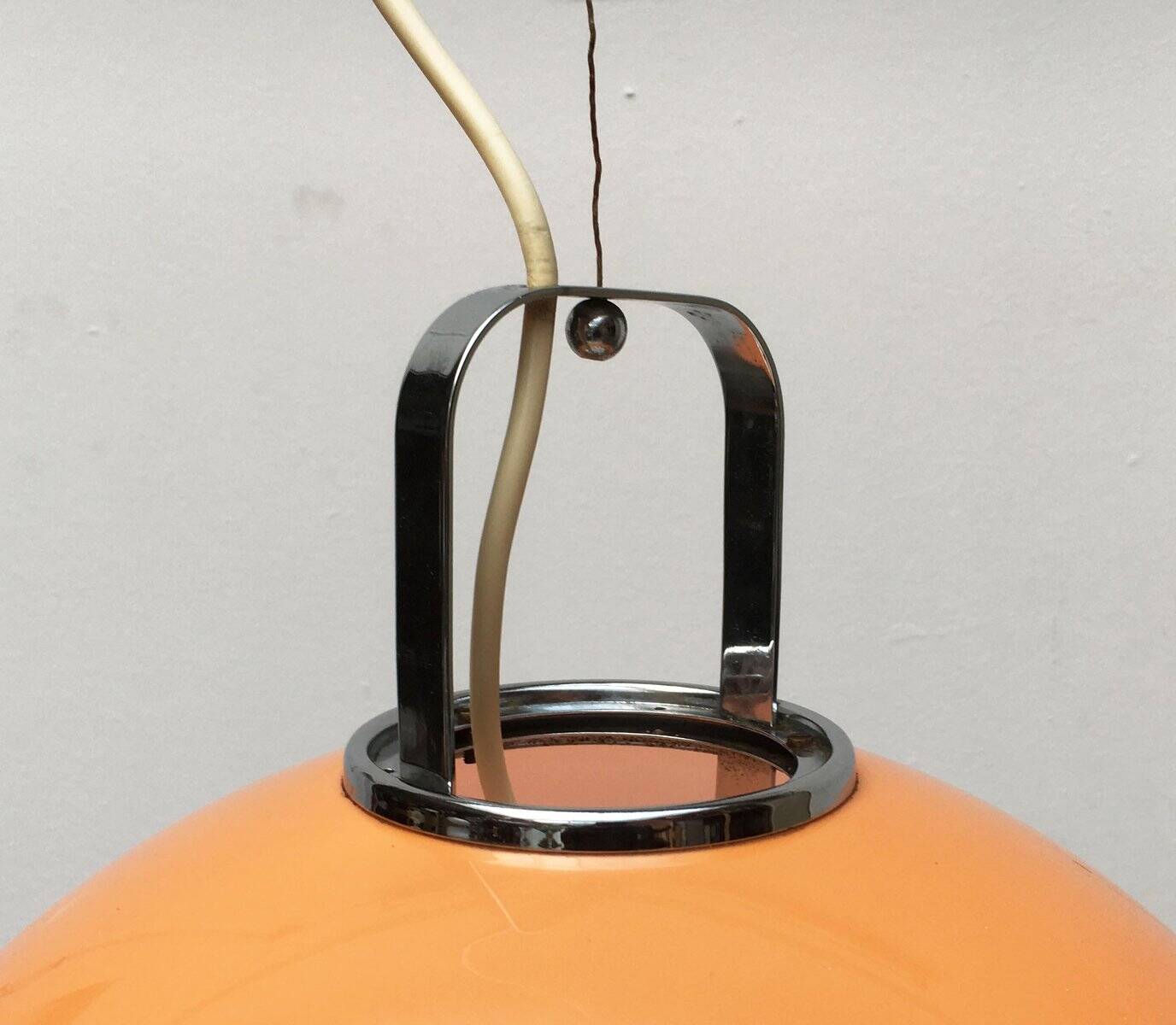 Suspended lamp Zurich Italian from the space age mid-century by Luigi Massoni for Guzzini.