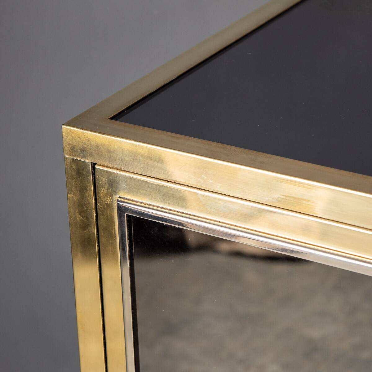 STYLISH 20thC BRASS & MIRRORED SIDEBOARD BY MICHEL PIGNERES c.1970
