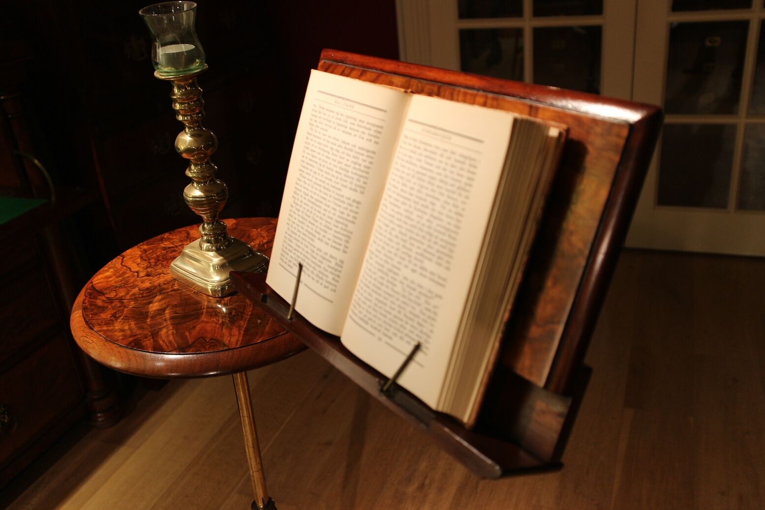 Antique reading stand / Music stand