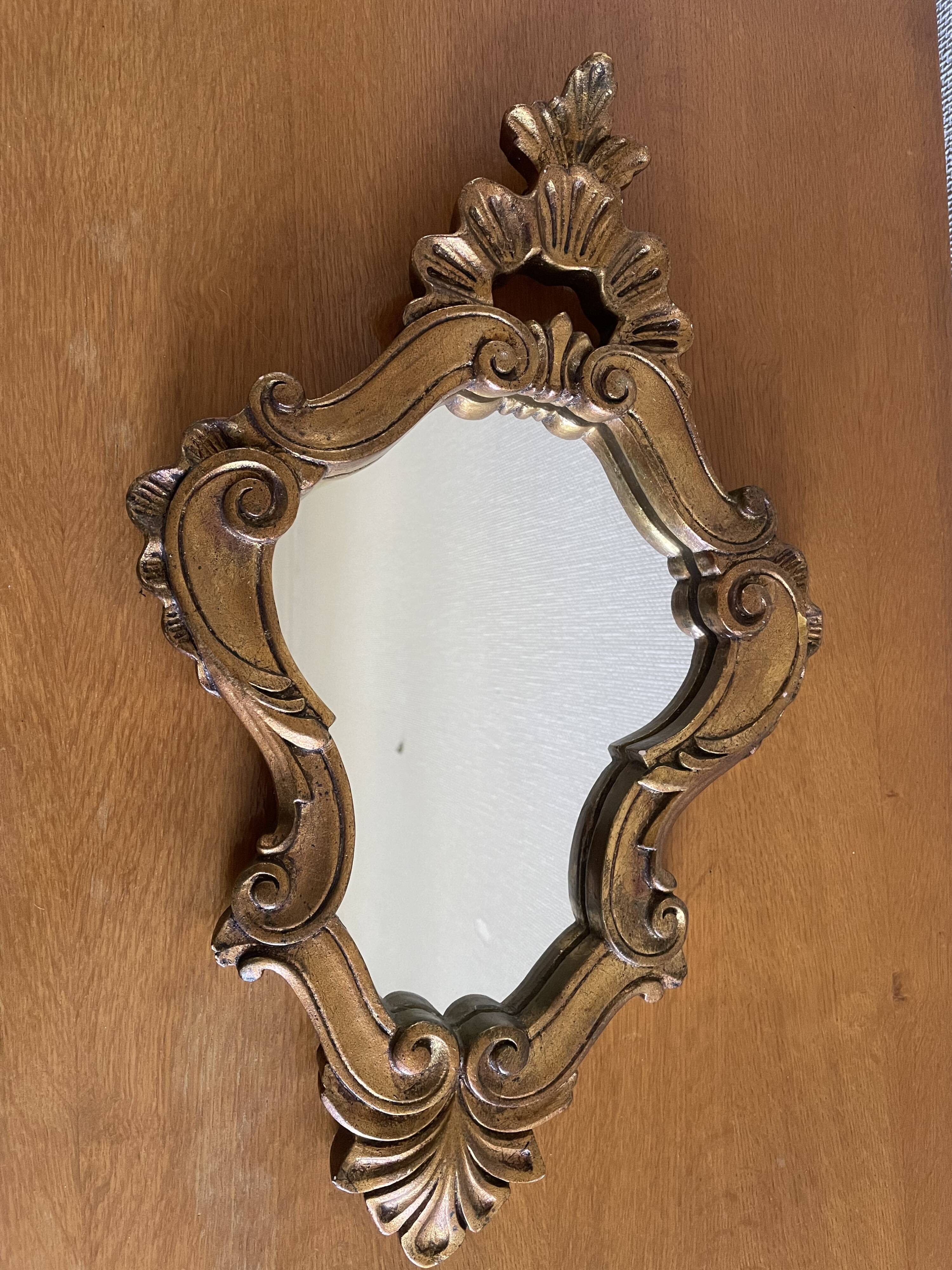 Golden mirror 28x44cm