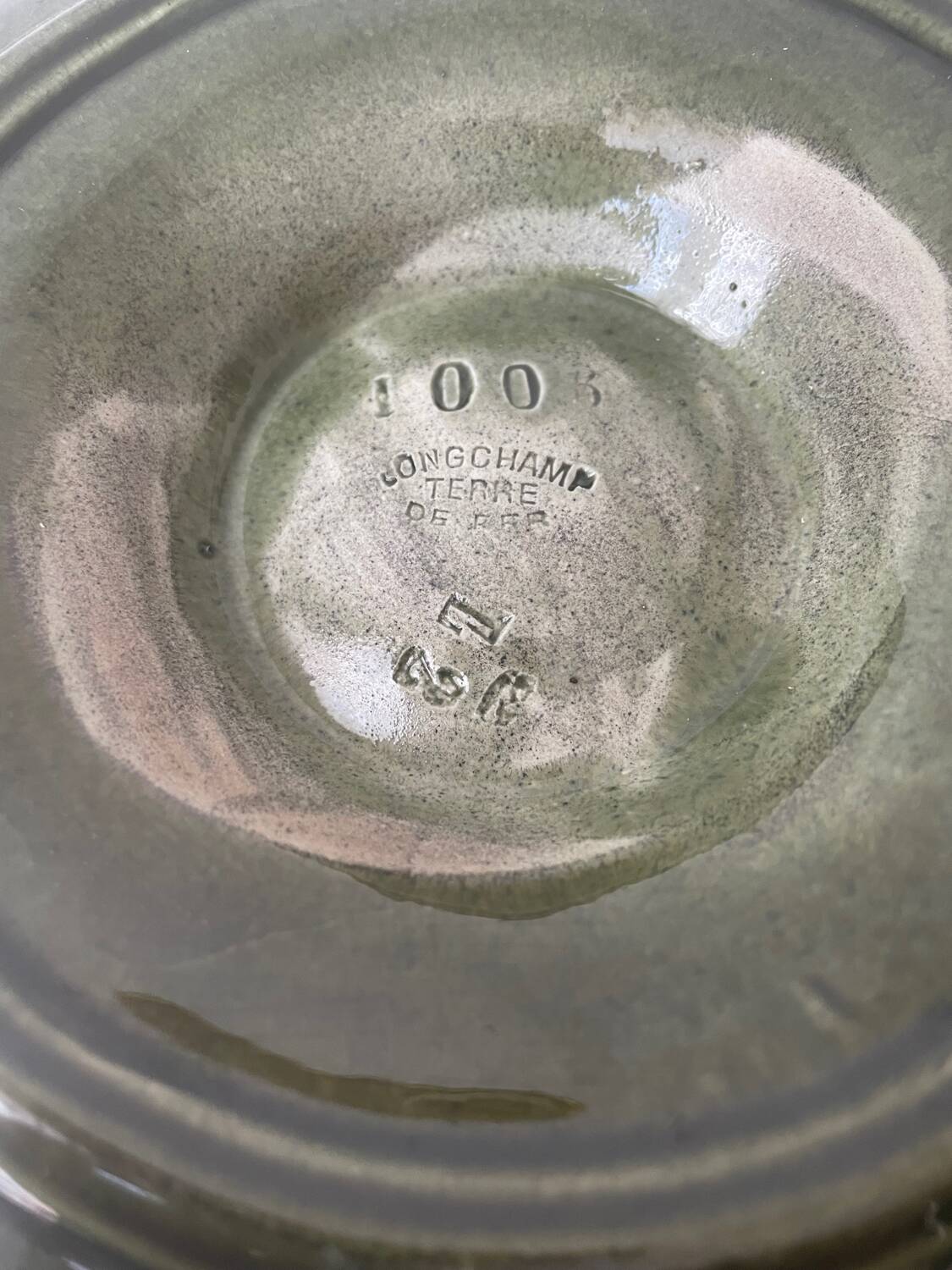 Barbotine oyster plate