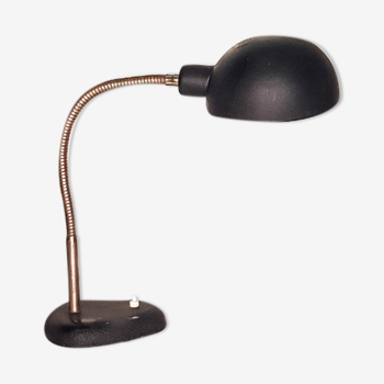 Black articulated desk lamp