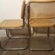Paire de chaises B32
