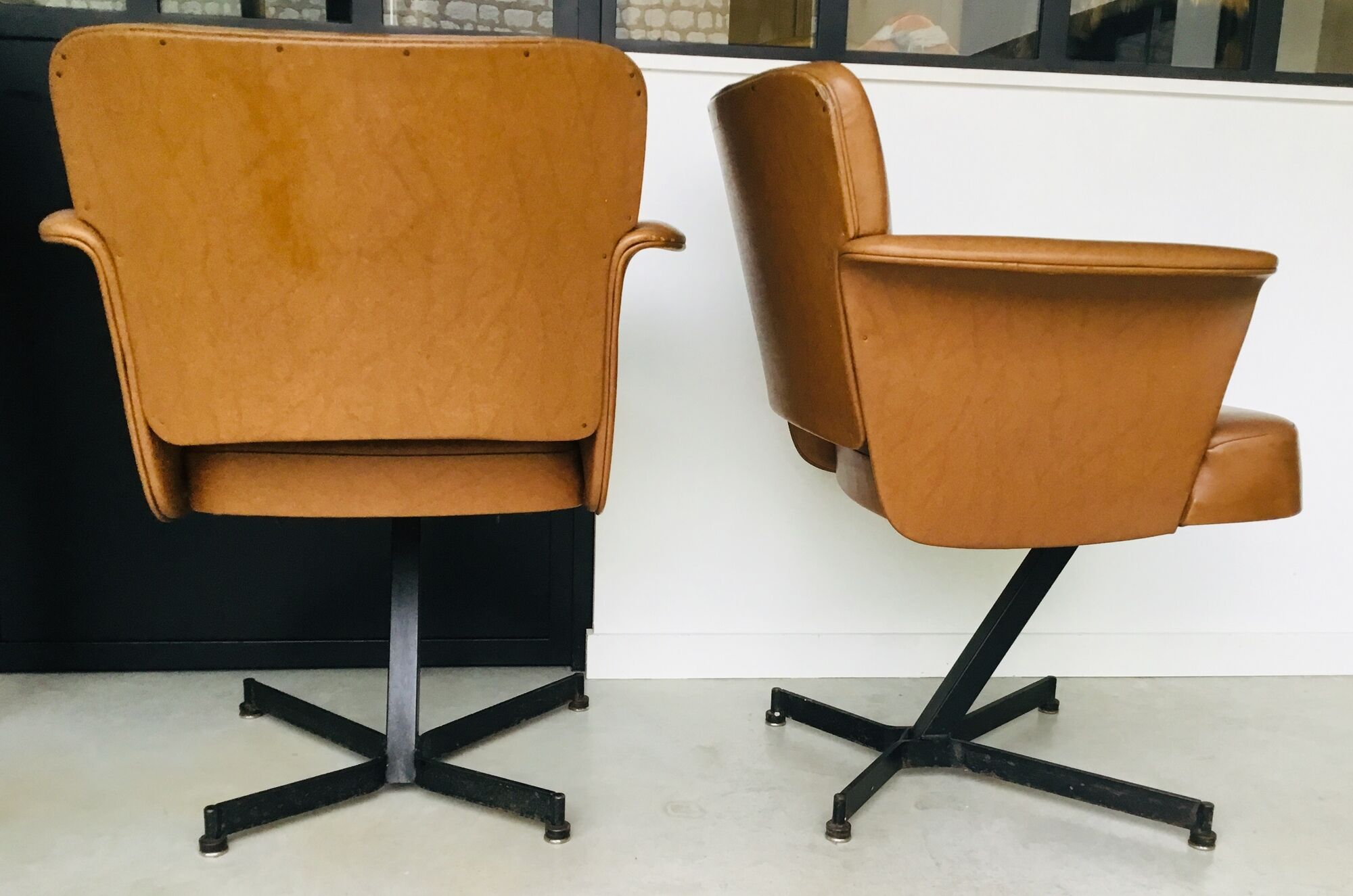 Pair of brown faux leather armchairs - black metallic footing - 1960