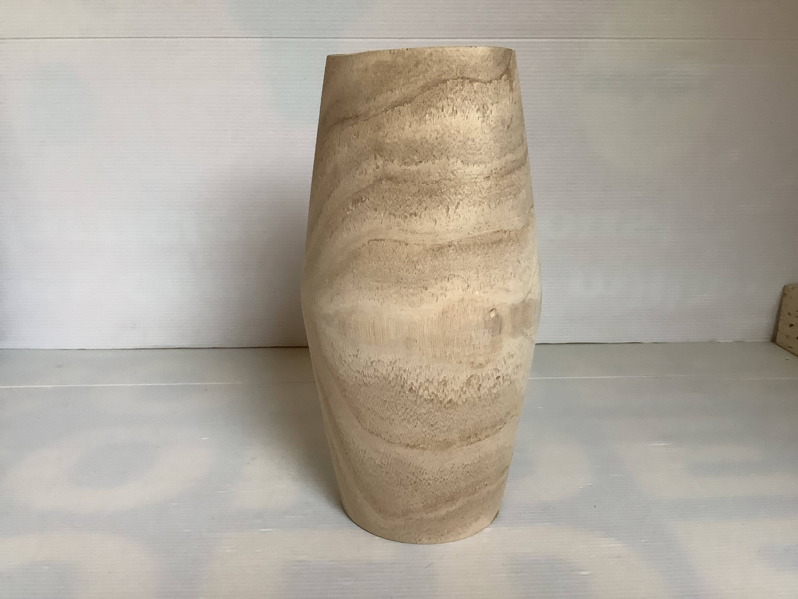Light wooden vase