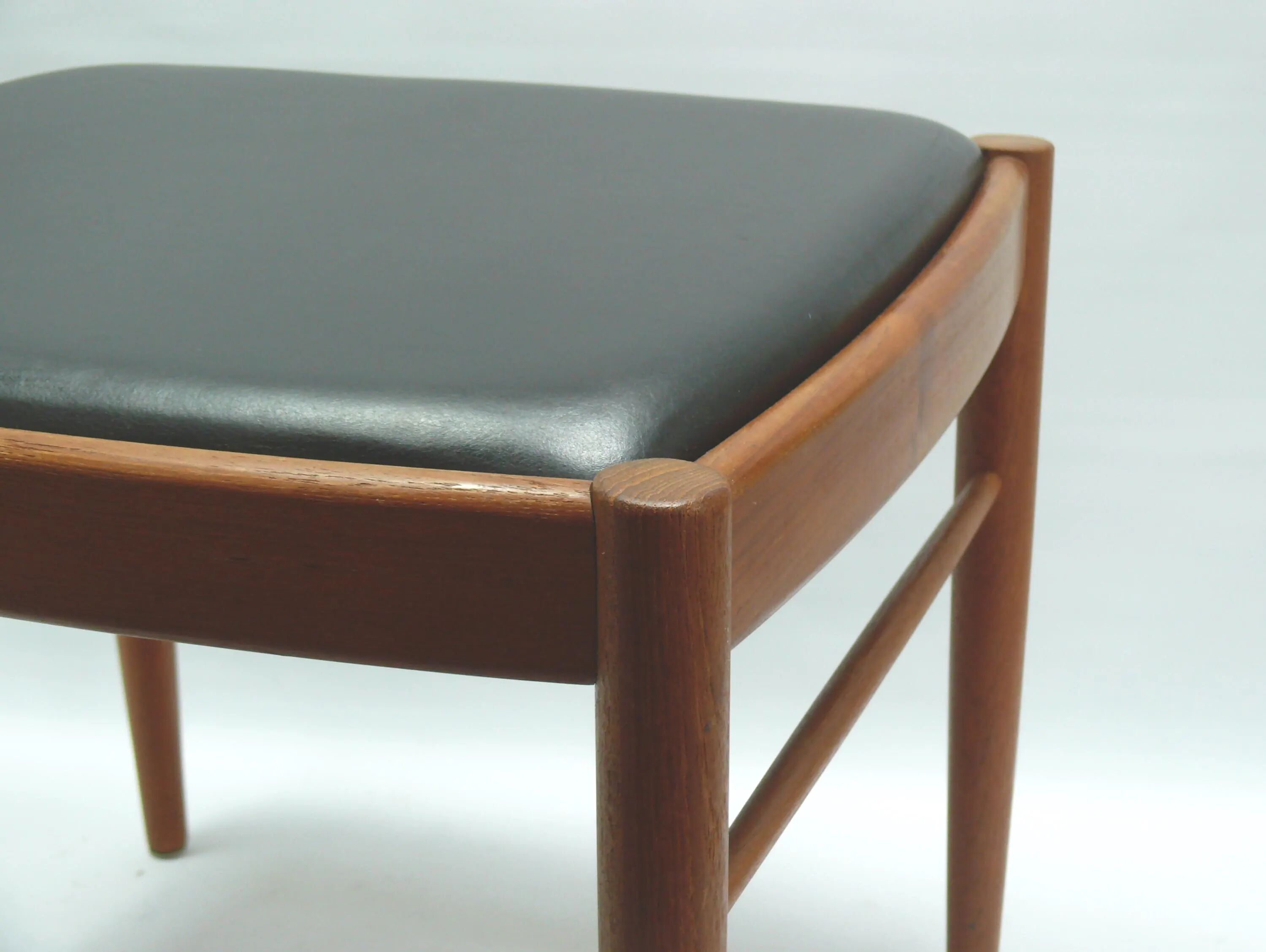 Ottoman - Stool, Teak - Artificial Leather, H.W. Klein for Bramin, Denmark - 1960s