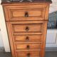 Chiffonnier ancien avec plateau en marbre