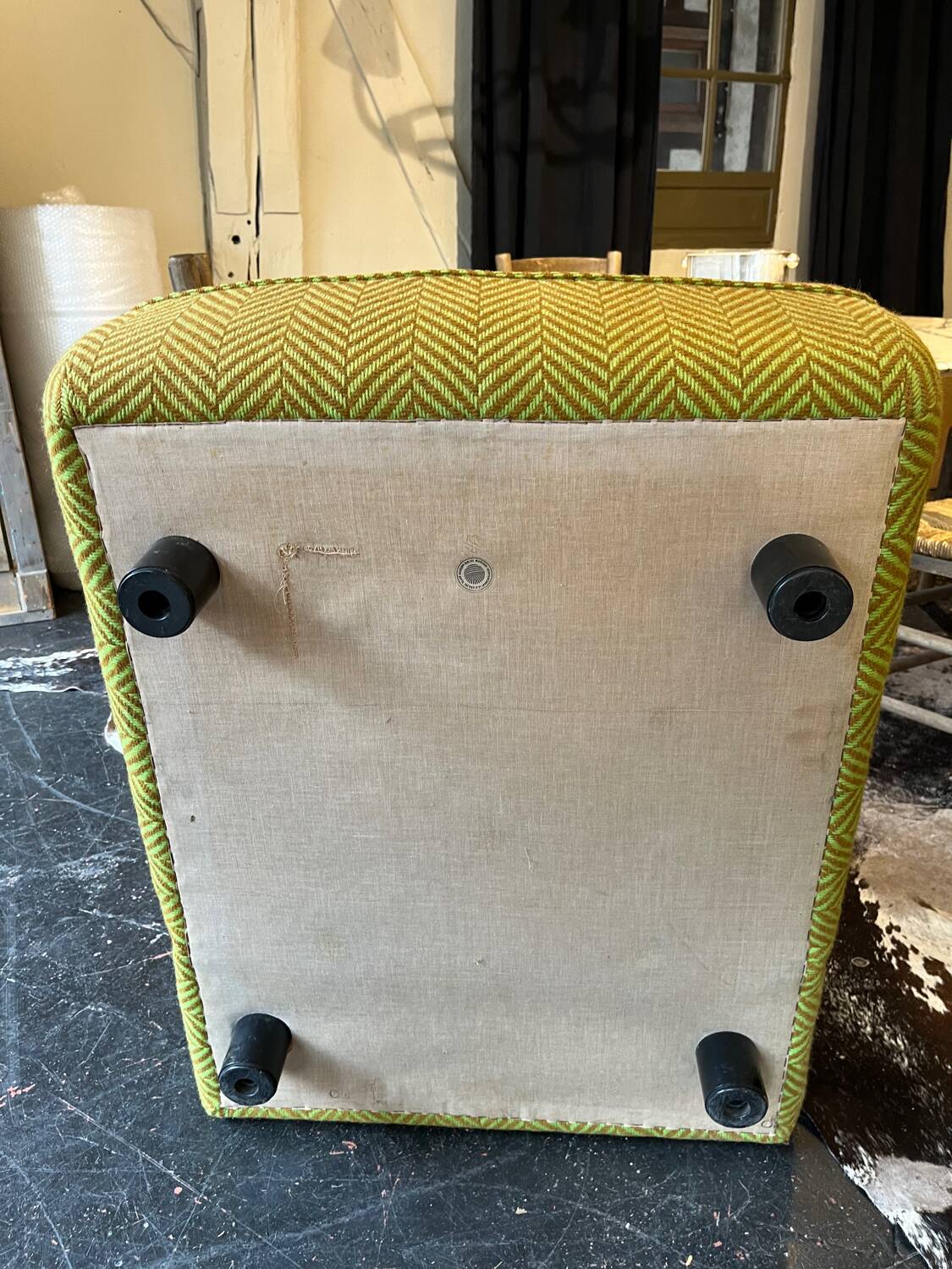 Chauffeuse Tito Agnoli pour Mobilier International