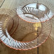 Set of 6 vintage Arcoroc rosaline dessert plates