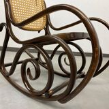 Small Thonet rocking chair no. 10 for children
