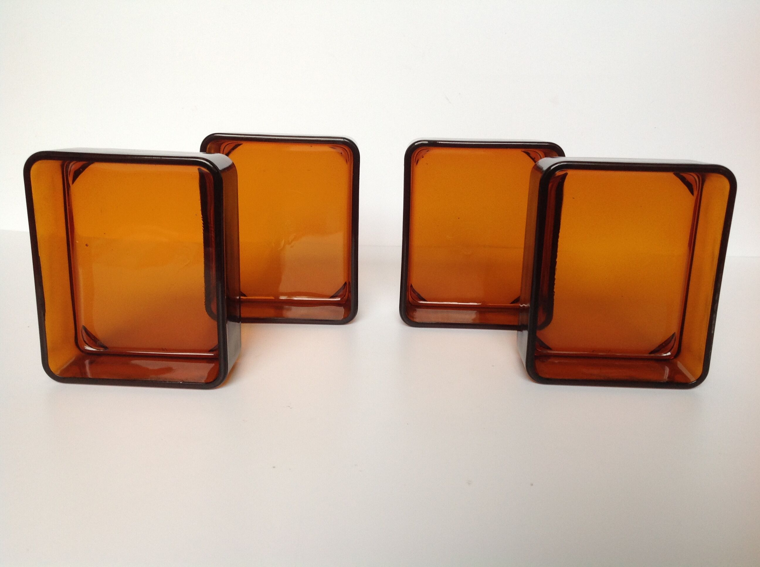 Glass and gold metal aperitif tray