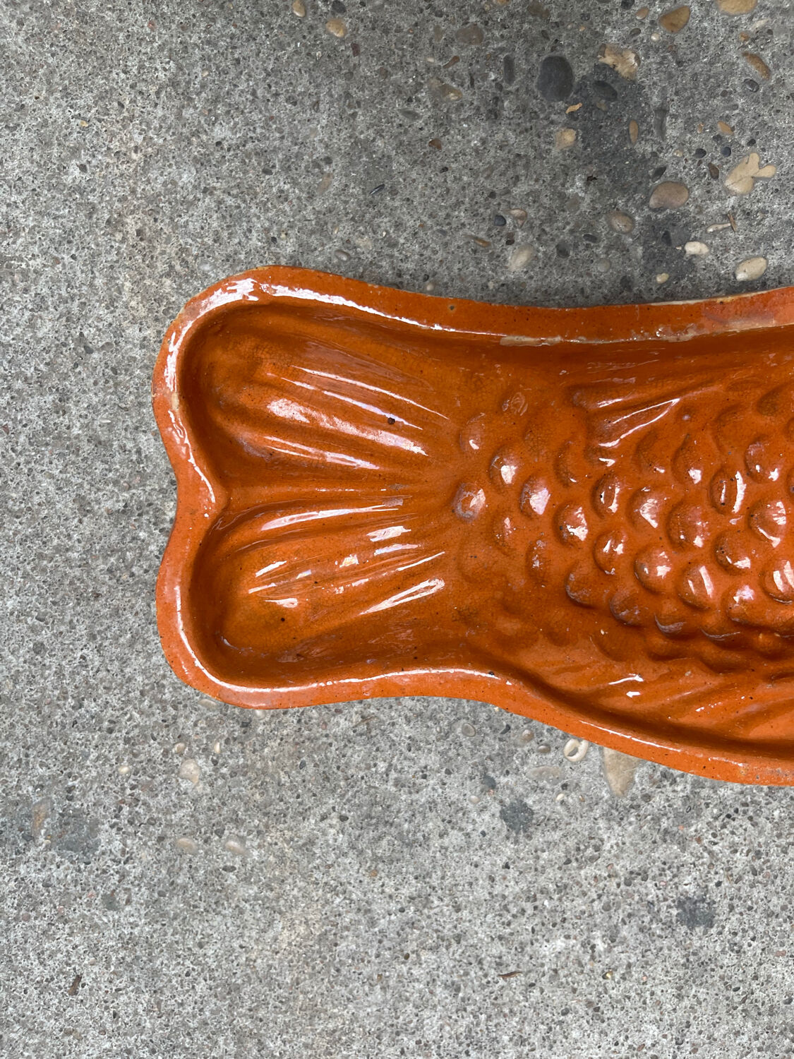 Pastry mold / empty old terracotta pocket