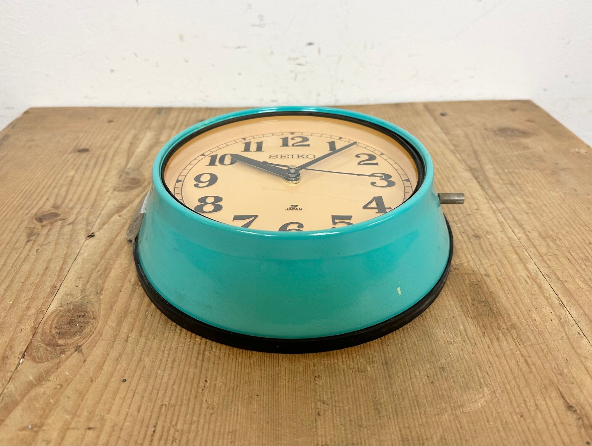 Horloge murale vintage turquoise seiko maritime, années 1970