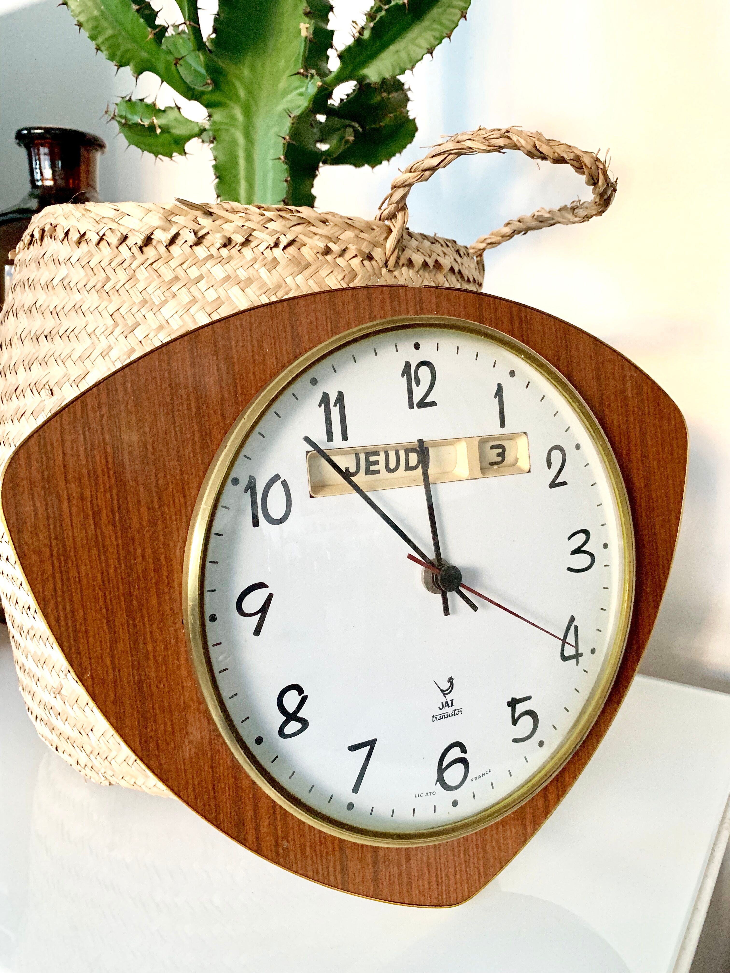 Clock jaz vintage formica