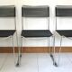 Chaises chrome et scoubidou