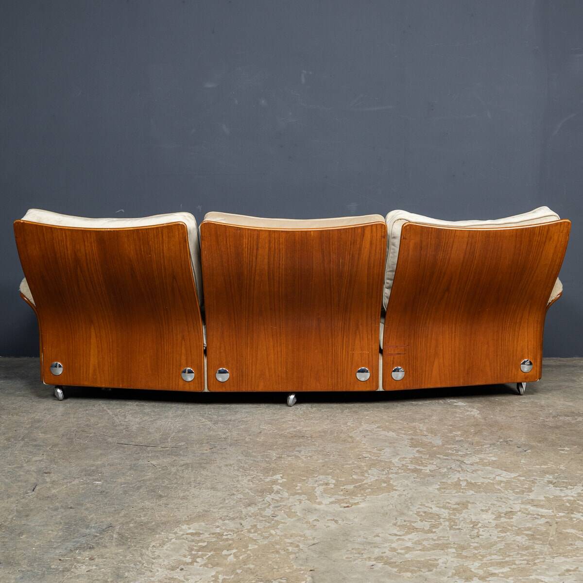Vintage 20th century cream velvet "tulip" seating suite by km wilkins c1970