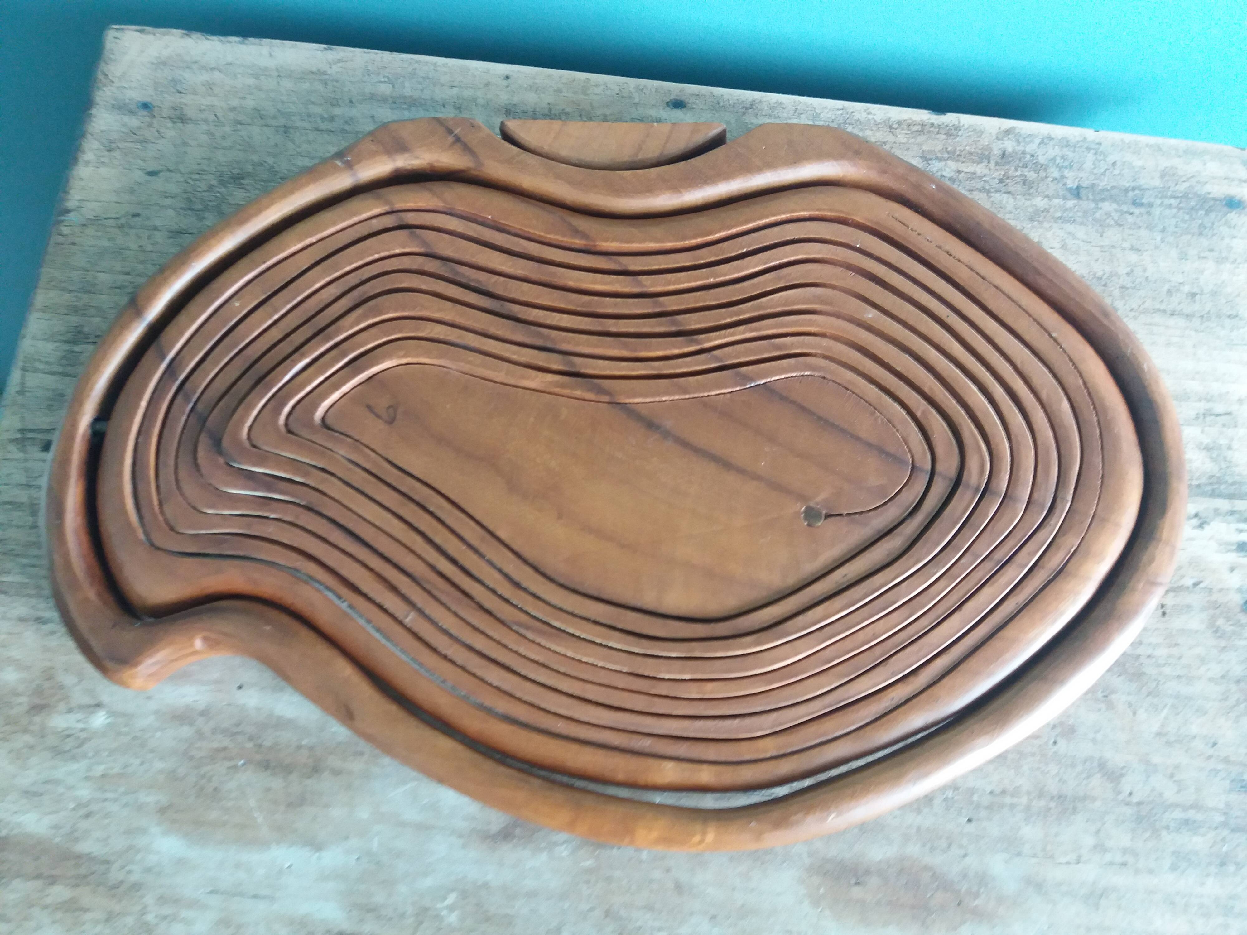 Foldable fruit basket basket, artisanal trivet