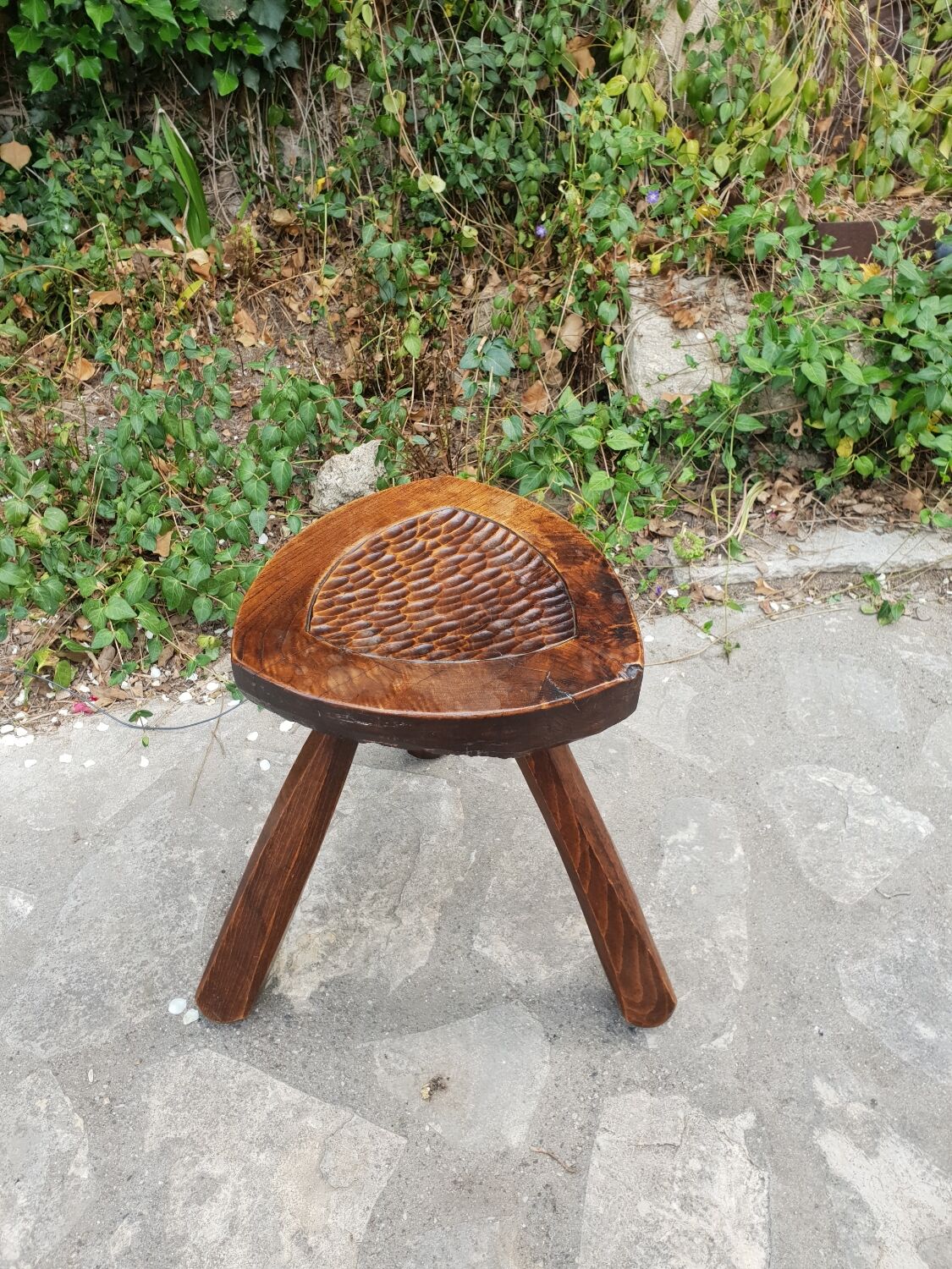 Tripod shepherd's stool 1970