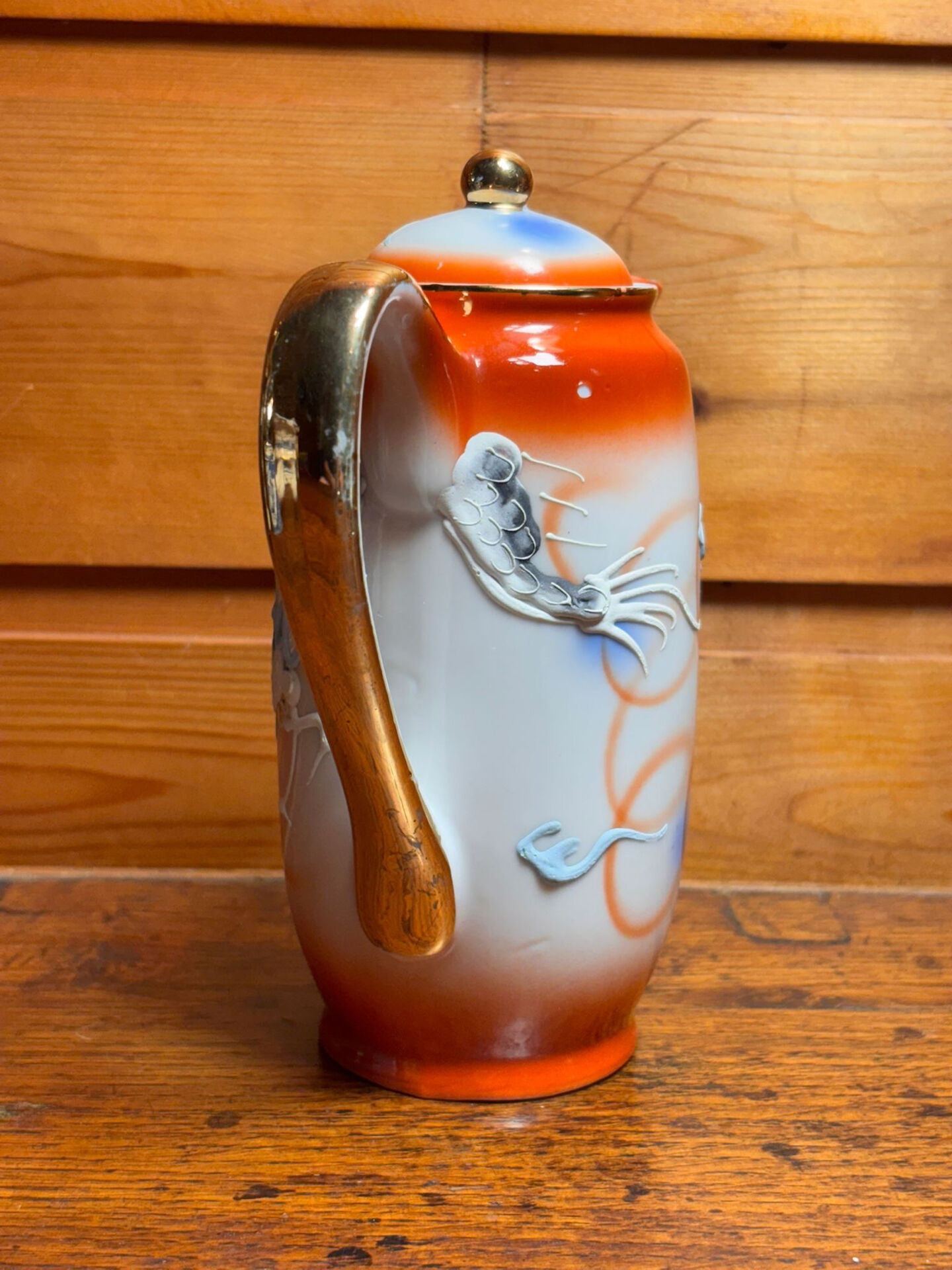 Tokai China Nagoya Japan Teapot/Coffee pot ceramic dragon relief