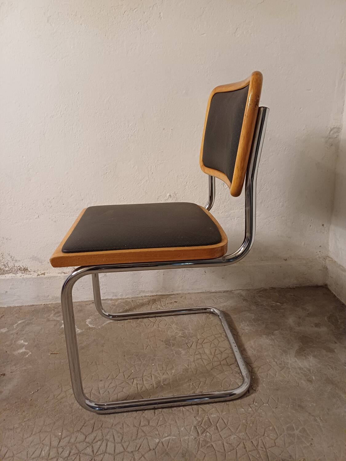 Cesca Breuer b32 chair