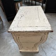 Patinated counter from the 19th century