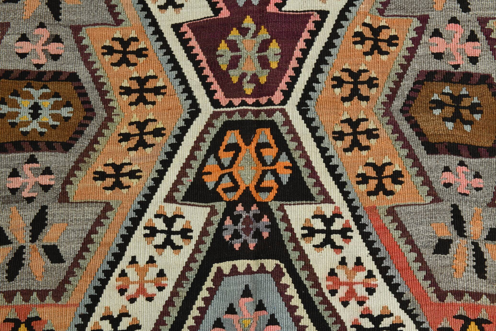 6x9 Wine Red Anatolian Kilim Rug, Faded Pink Oushak Wool Rug, 168x274Cm