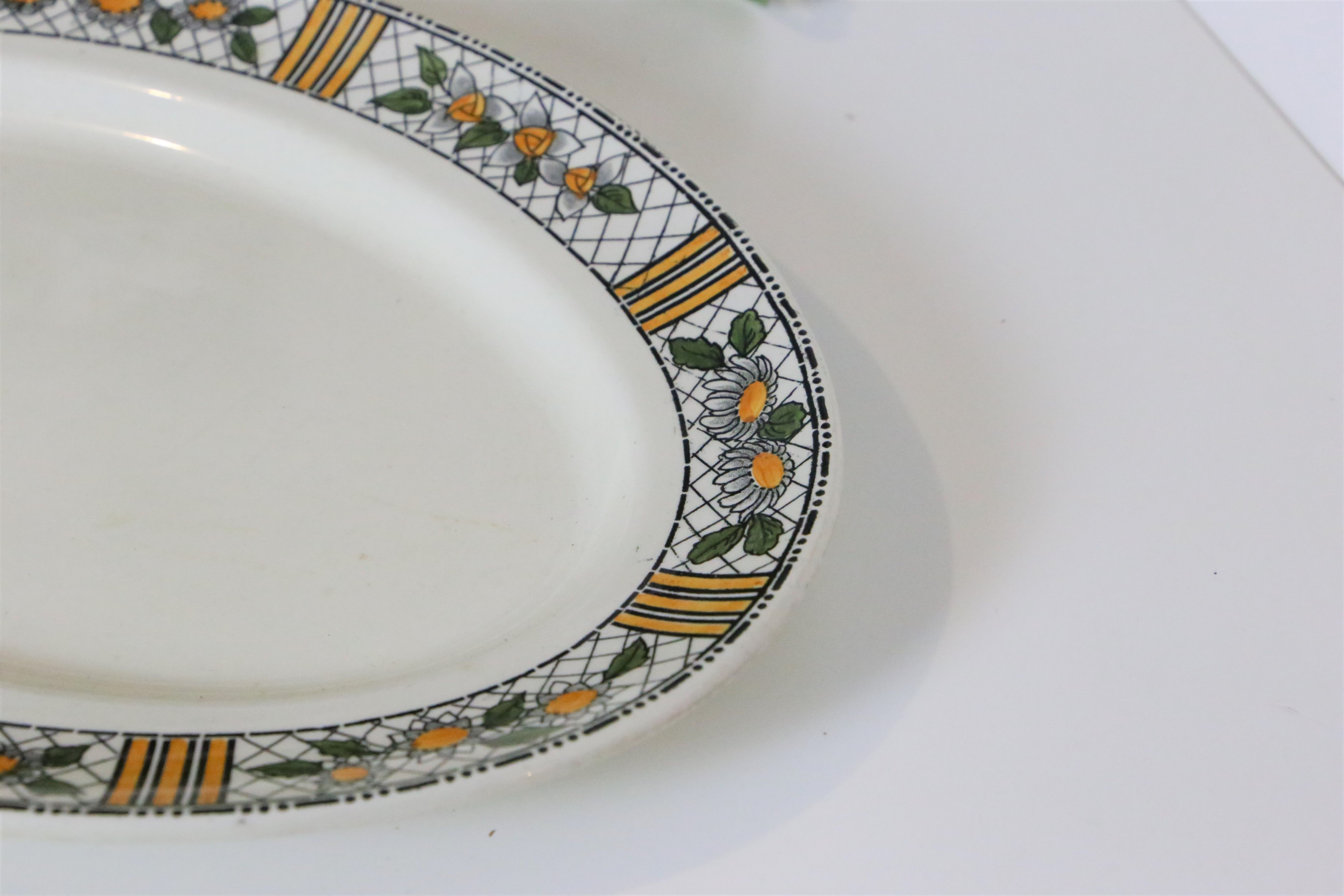 Oval dish elisabeth, hcbm, creil and montereau, vintage