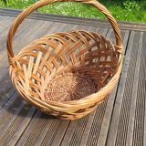 Round wicker basket