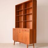 Nordic bookcase with sideboard