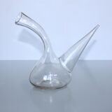 Ancienne carafe en verre soufflé