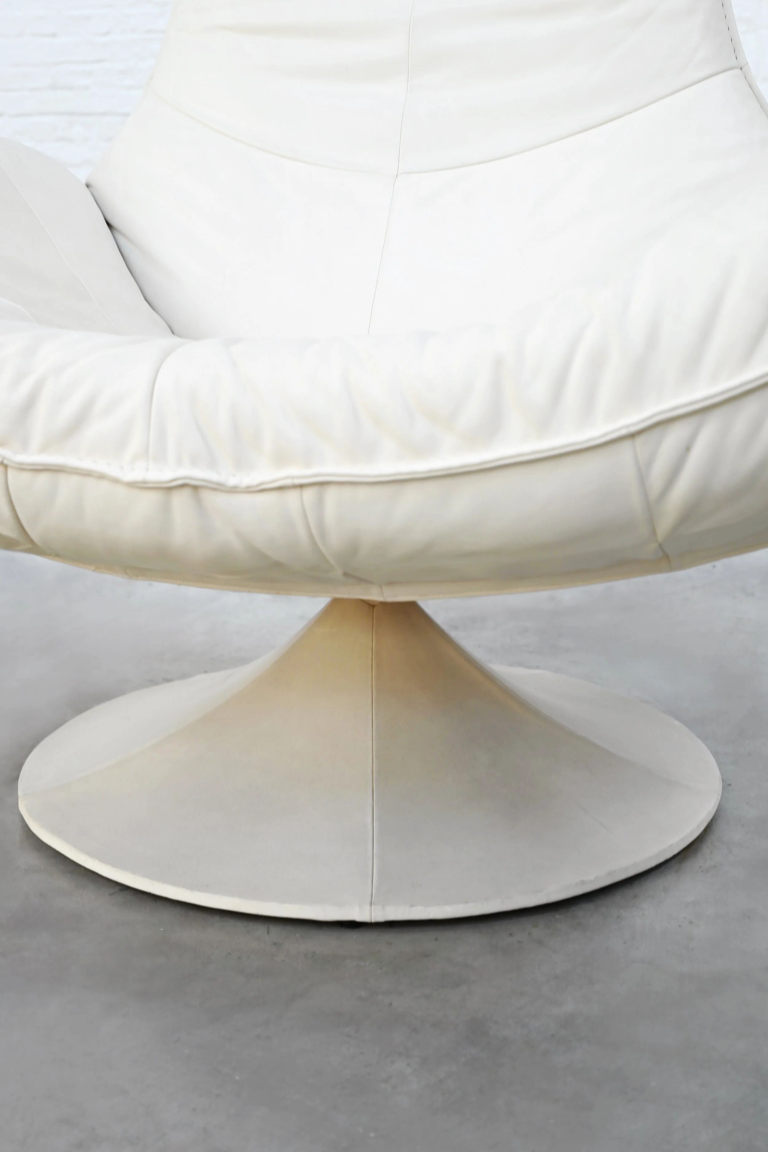 Wammes lounge chair by Gerard van den Berg for Montis, 1970s