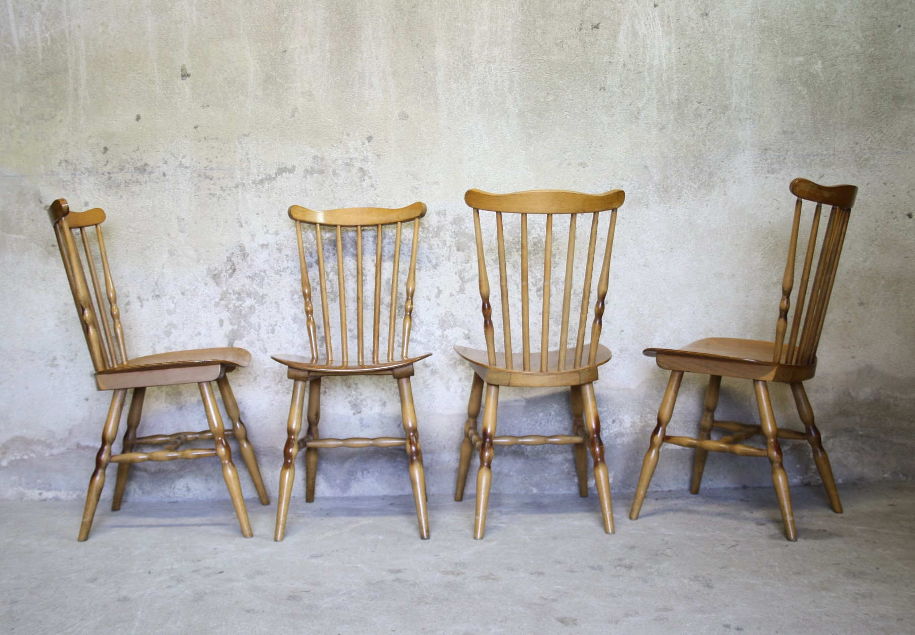 Four Baumann chairs model "Floride"