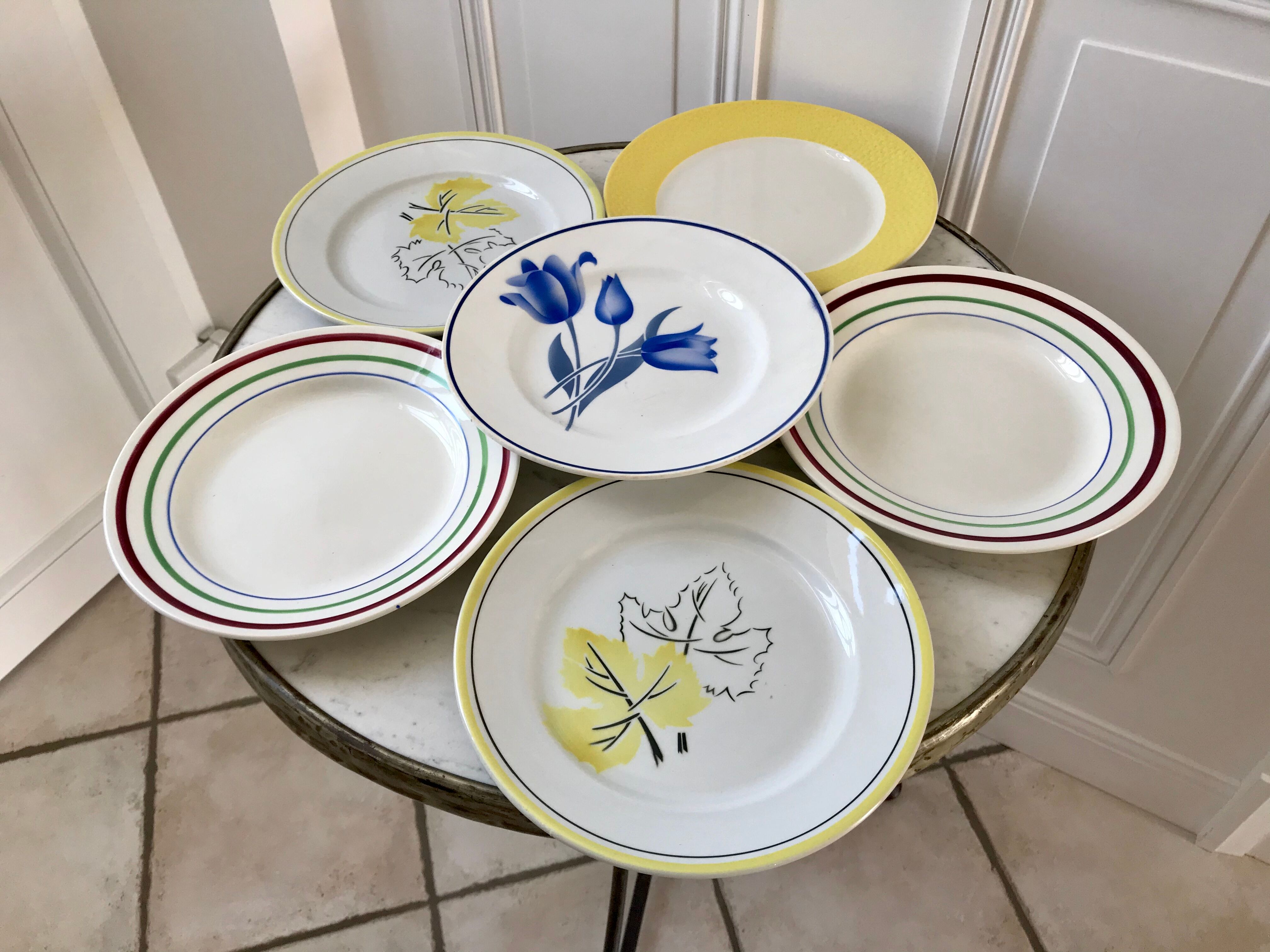 Set of 6 flat plates mismatched Digoin Sarreguemines and Gien years 30-40