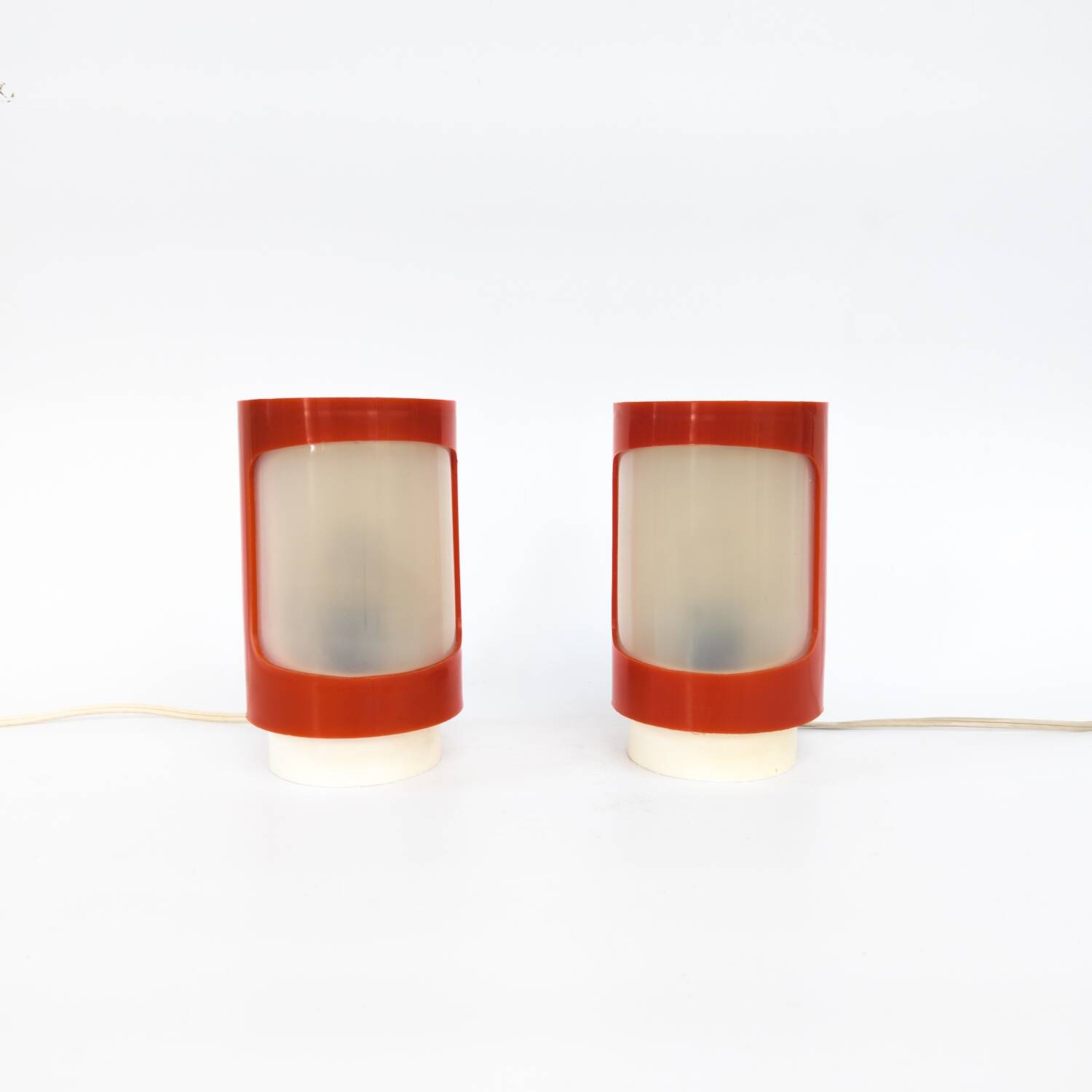 Pair of space age red plastic table lamps by Elektrosvit, 1960s