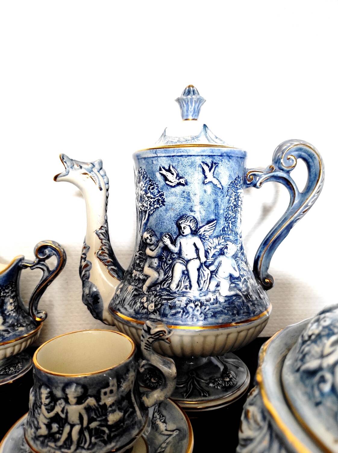 Capodimonte tea set