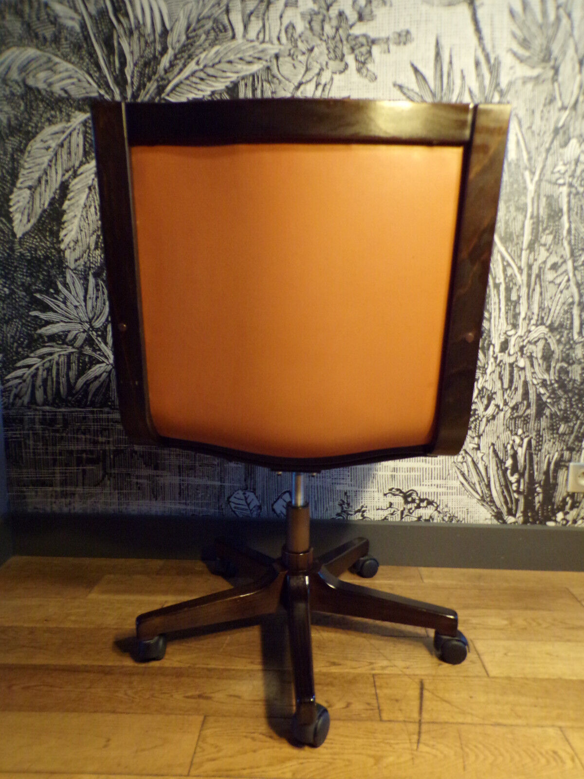 Vintage Cofemo leather armchair
