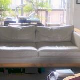 Hugues chevalier sofa