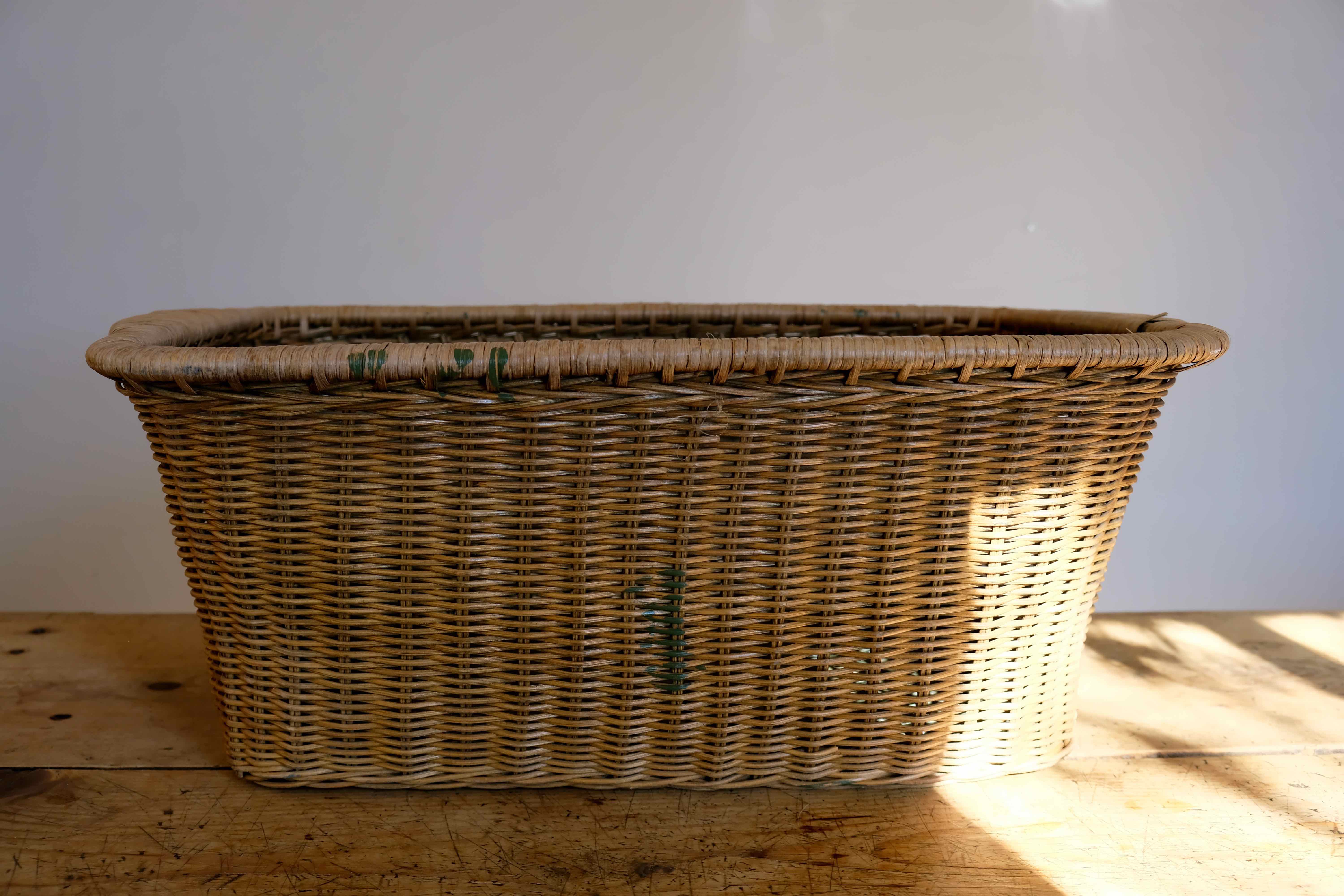 Provence Wicker laundry basket