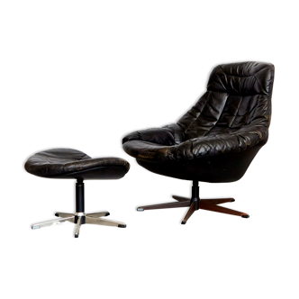 Swivel Lounge Chair by H.W. Klein for Bramin