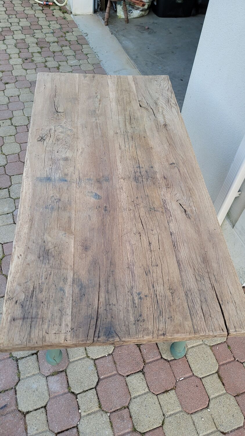 Farmhouse table