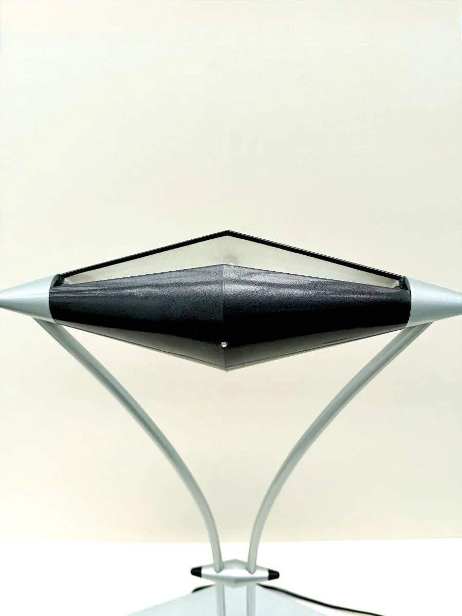 "Plume" lamp by Frans Schrofer for Scopelight Holland in metal, 1980.